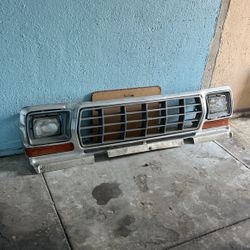 1979 Ford F100 Grill With Lights 