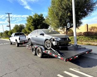 ✅️Tow/Hauler Car ✅️