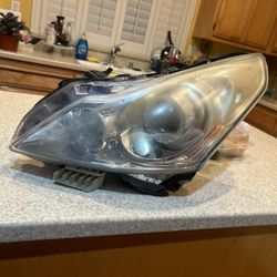 Infinity G37 Headlights 