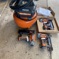 New Air Compressor With 3 Nailers 