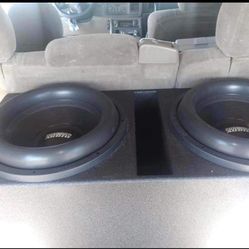 Sundown X15 D1 15 Inch Subwoofers With Amp