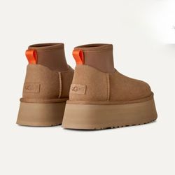 UGG Classic Mini Dipper Chestnut Boot New Size 8 Us platform 2 "