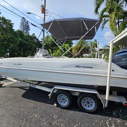 2019 Hurricane Deck Boat 231cc Center Console 