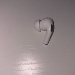 AirPod Pro second generation left ear
