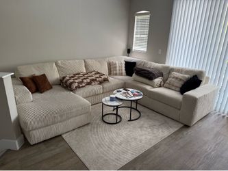 Like-NEW City Furniture Modular Sectional