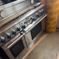 48 Inch Thermador Professional range and hood in good condition
