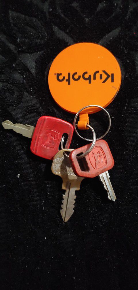 John Deere & Kubota keys