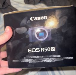 Canon eos r50 V ( New in box ) sell or trade