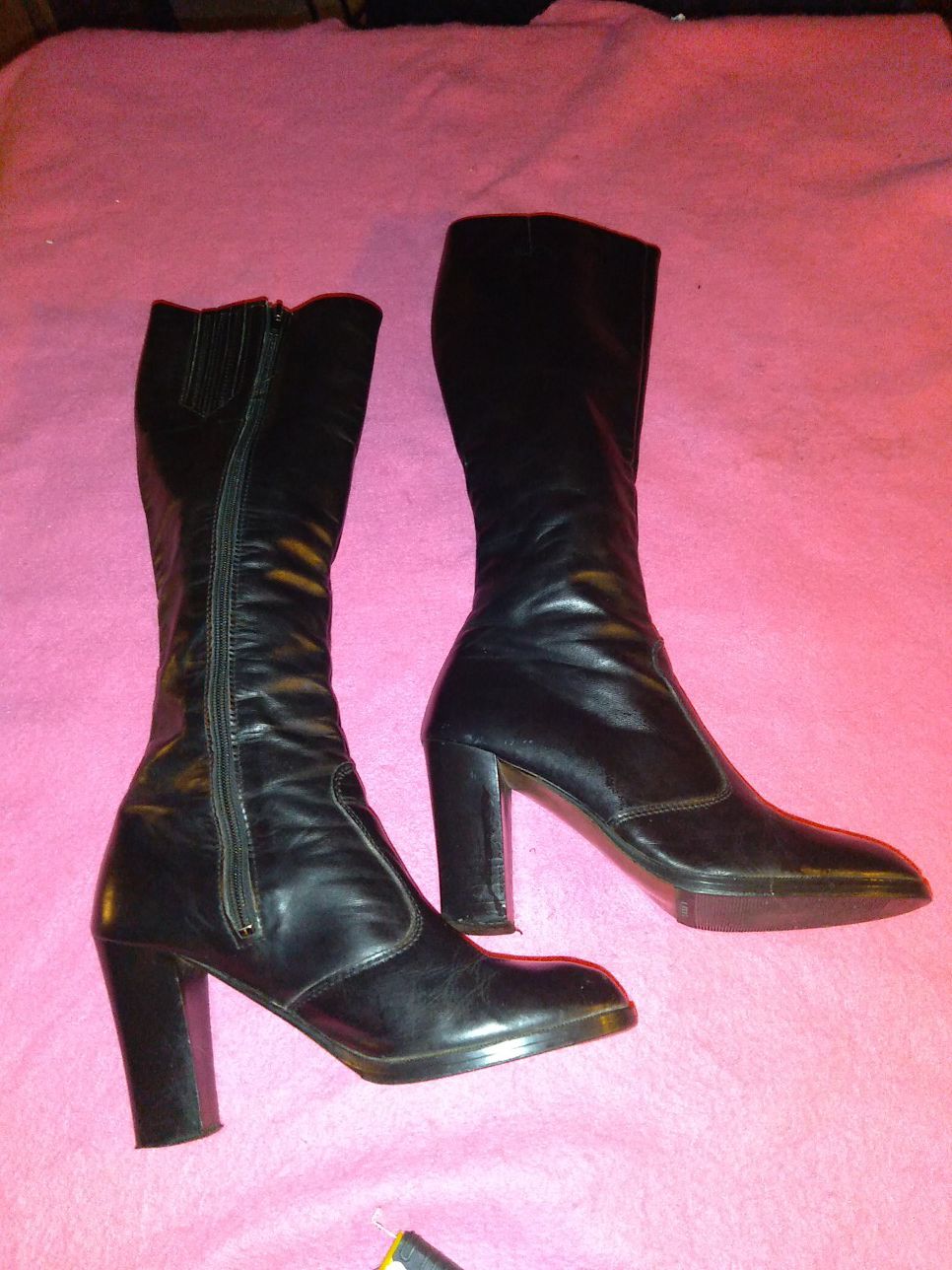 7-1/2 Italian leather boots