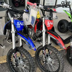 Sail 125cc Dirt Bike Manual Transmission! Finance For $50 Down Payment!!