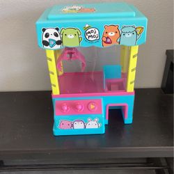 Moj Moj Claw Machine