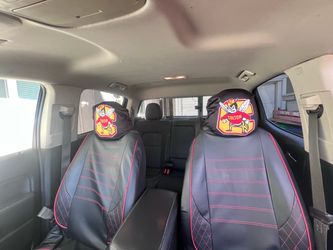 Colton one size headrest cover