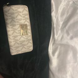 MICHAEL KORS WALLET 