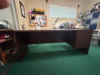 Large Desk