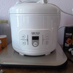 Aroma Rice Cooker 