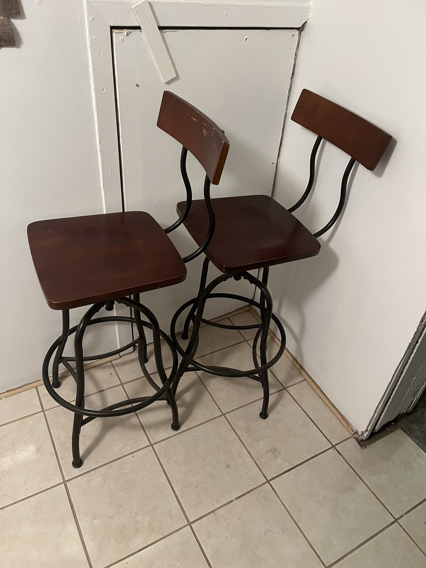 Bar Stools From Pier 1