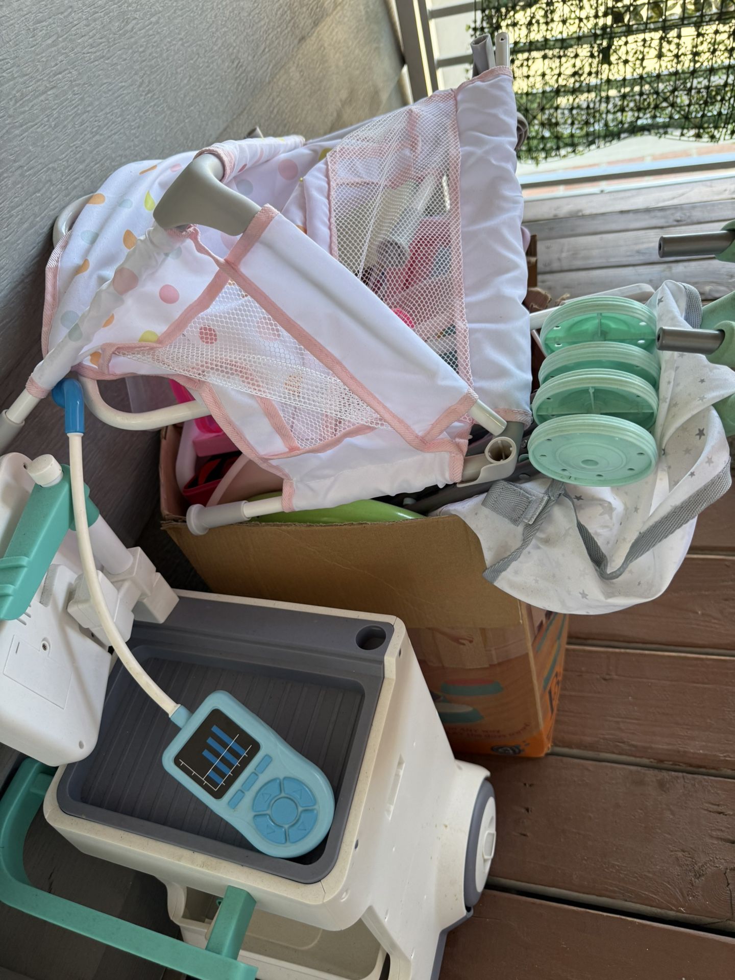 Free Miscellaneous Toys Mostly Girl Toys