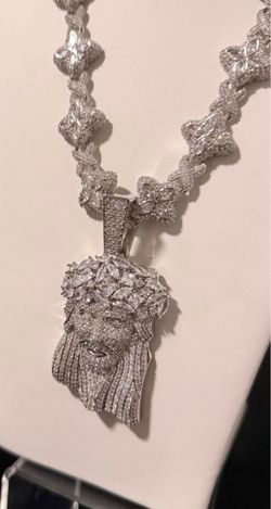 Iced Jesus Piece & Flower Link Chain Necklace – White Gold