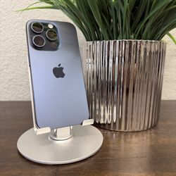 🌸Spring Sale🌸 iPhone 15 Pro Unlocked 256GB - Blue