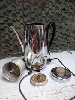 Coffee Maker for parts only.