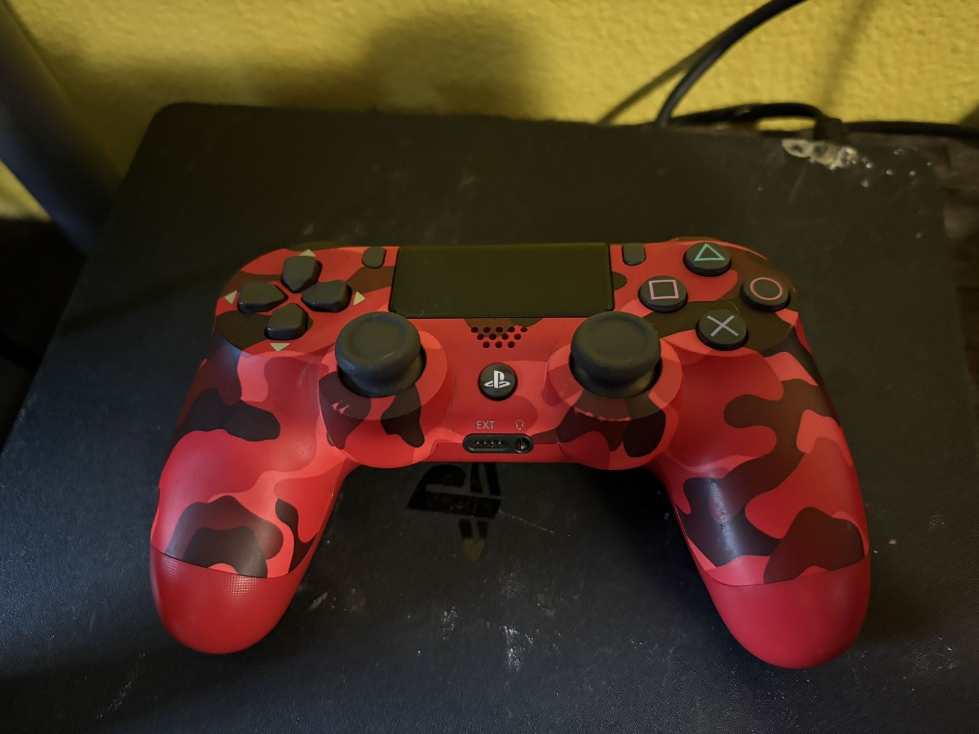 Red Camo PS4 Controller
