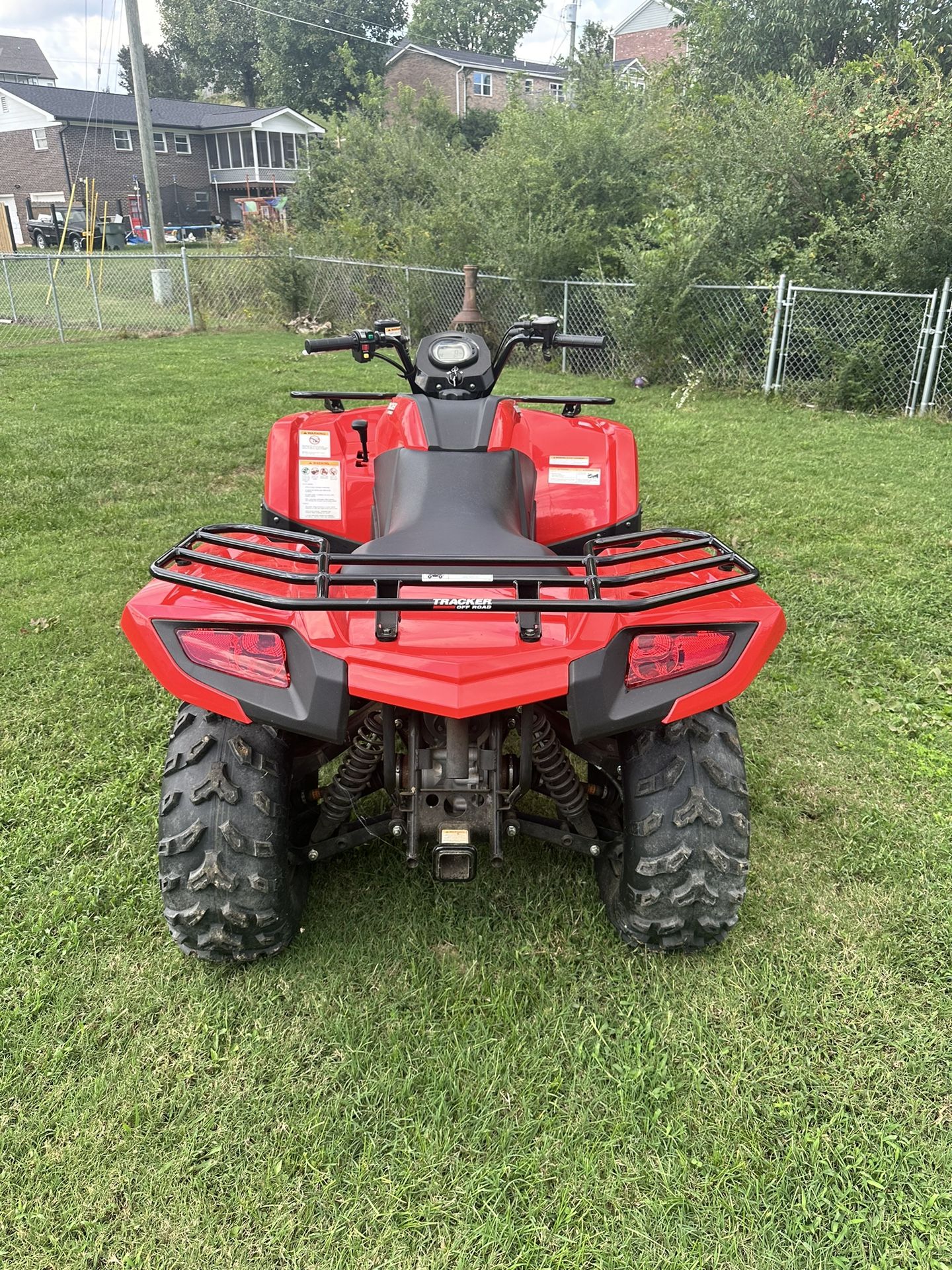 2022 Tracker 450