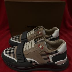 Burberry Check Sneakers 