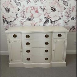 Beautiful Dresser by Drexel