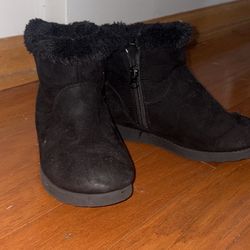 Girls Boots Size 1