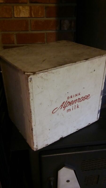 Vintage Alpenrose dairy wooden milk box crate with lid