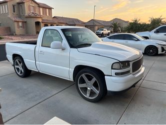 Hood cowl induction scoop