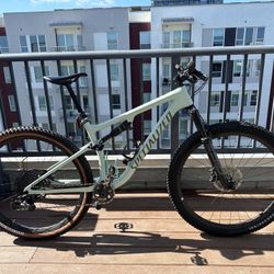 2022 Specialized Epic Evo (Expert Build)
