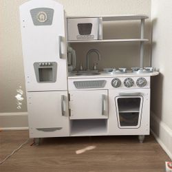 Toddle Play Kitchen 