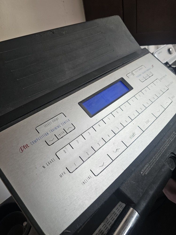 Free Pro Form 989 Competitot Running Machine