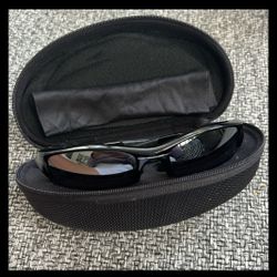 Oakley Flak Sunglasses  Black Mirrored Gray Tinted Lens