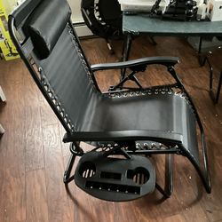 Gravity Chair, $40 Apiece Two For Sale, Phone And Cupholder Attachment And Lacking Wheel For Position