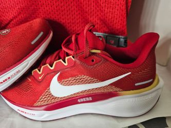 San Francisco 49ers Nike Pegasus