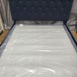  Gray Velvet Queen Size  Bed(New In A Box)