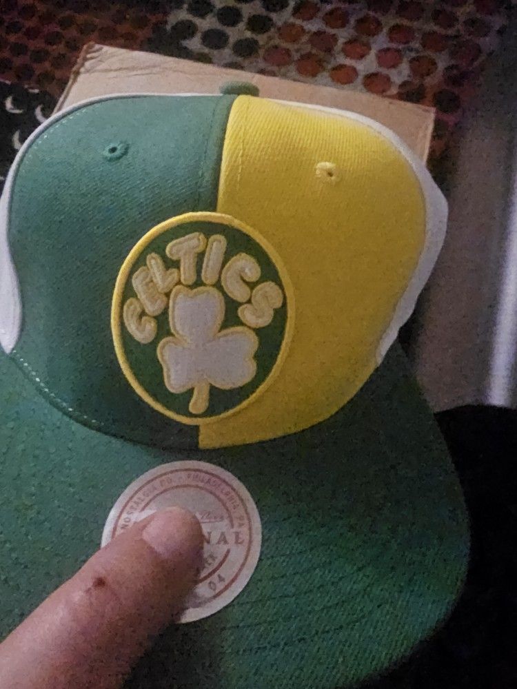 Boston CELTICS Pinwheel Snapback