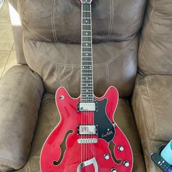 HAGSTROM VIKING SemiHollow Electric Guitar• 6 String, Canadian Maple, Cherry Red