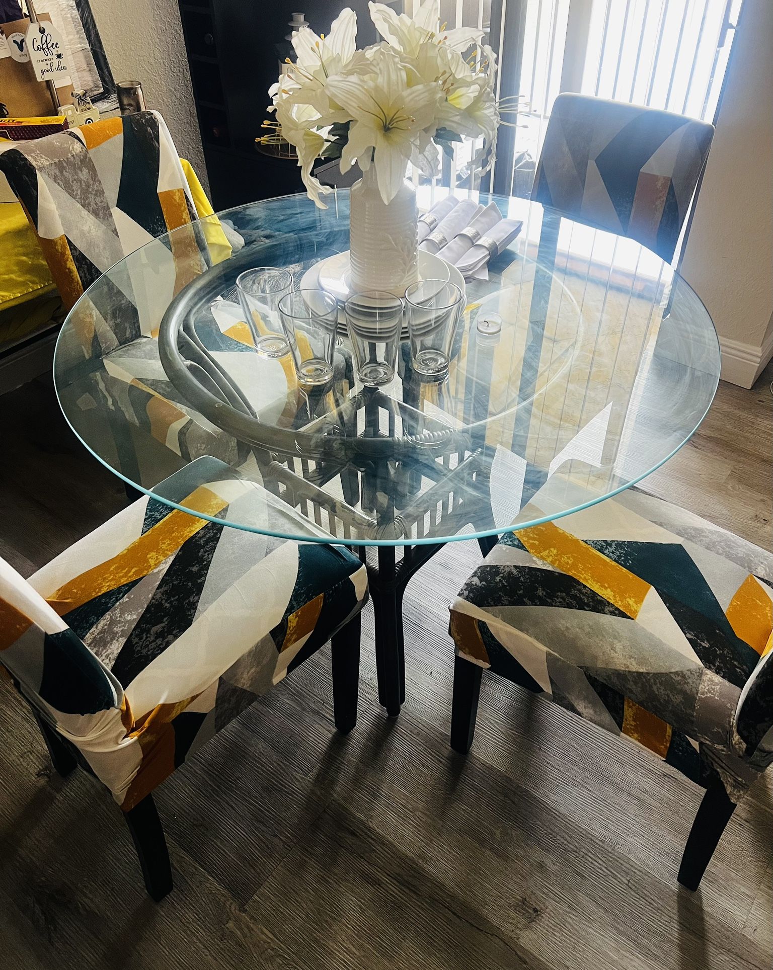 Glass Top Dining Table (Set of 5)