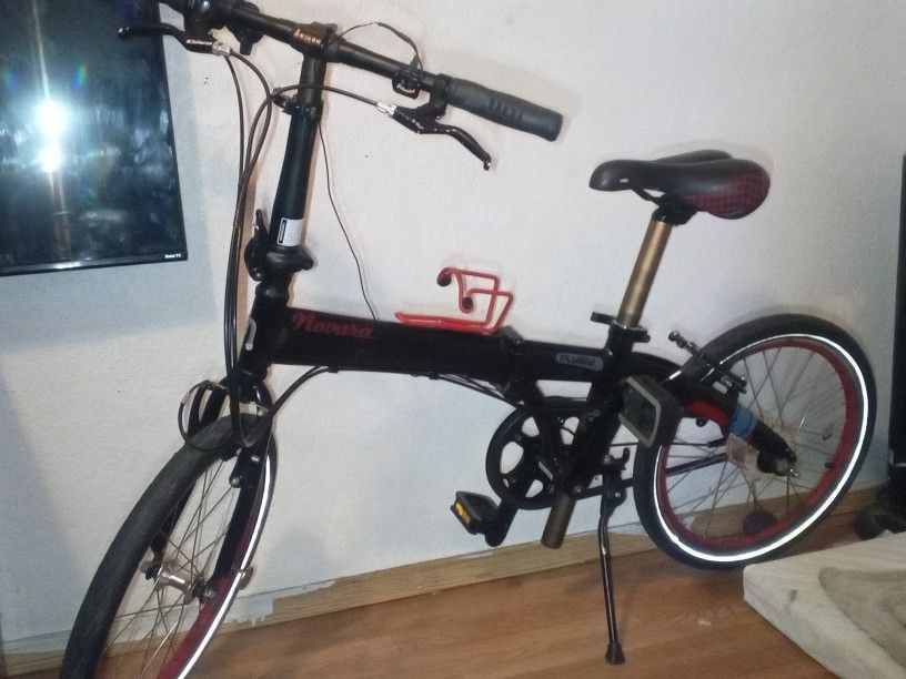 Novara FlyBy folding bike.