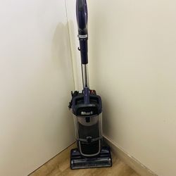 Shark Navigator Vacuum Cleaner 