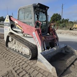 Takeuchi TL12 Skid Steer
