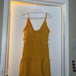 Short yellow Dress 