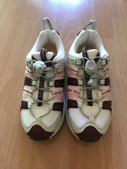 Shoes for diabetic person