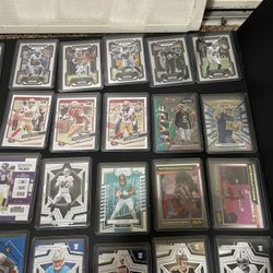 Lot Of 75 Football  Cards