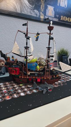 LEGO Creator 3-in-1 Pirate Ship (set 31109)