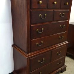Vintage Jamestown Sterling Solid Wood Tall Dresser 