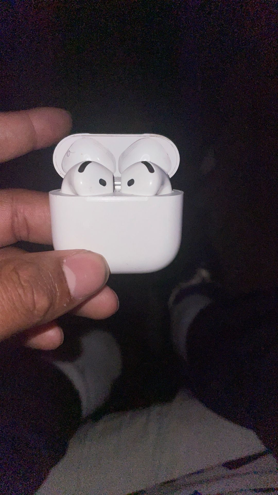 Air Pods Gen 4 Noise Cancelltion
